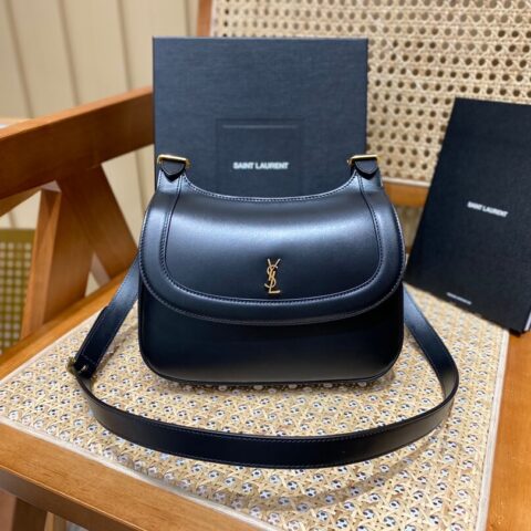 Saint laurent Ysl 𝐂𝐡𝐚𝐫𝐥𝐢𝐞 2022春夏最新款肩背斜挎包684742