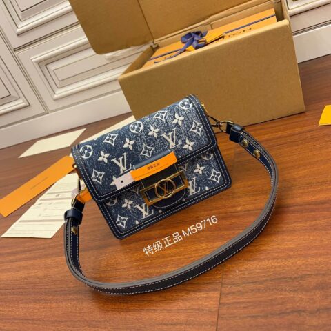 LV M59716 女包丹宁老花迷你达芙妮单肩包