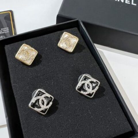 新款☑️CHANEL香奈儿双c菱形耳钉耳环