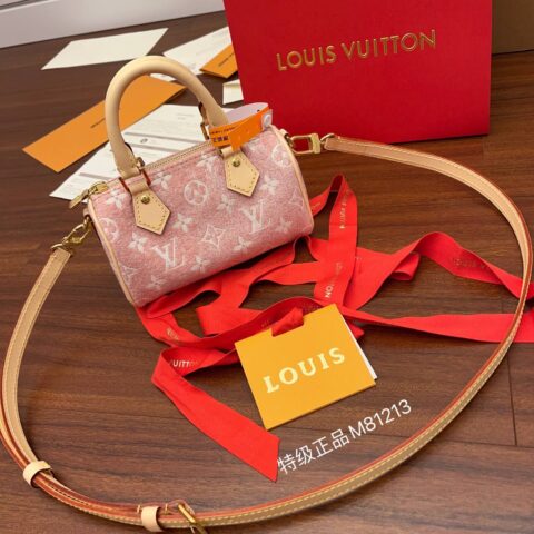 LV M81213 春夏新款speedy nano粉色牛仔枕头单肩斜挎女包