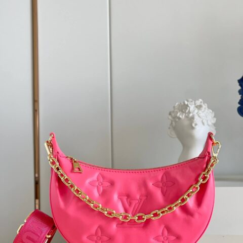 LV M59915 OVER THE MOON 豌豆包月亮包