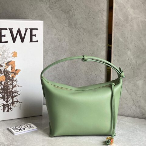 LOEWE罗意威 520情人节限定款 cubi全皮饭盒包 0559牛油果绿