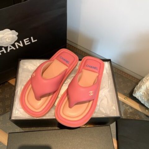 CHANEL香奈儿 小香𝟐𝟎𝟐𝟐春夏面包人字拖鞋