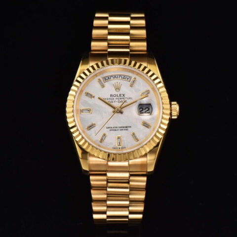 劳力士 天空之作星期日历型系列(m228239-0055) “真陨石”腕表