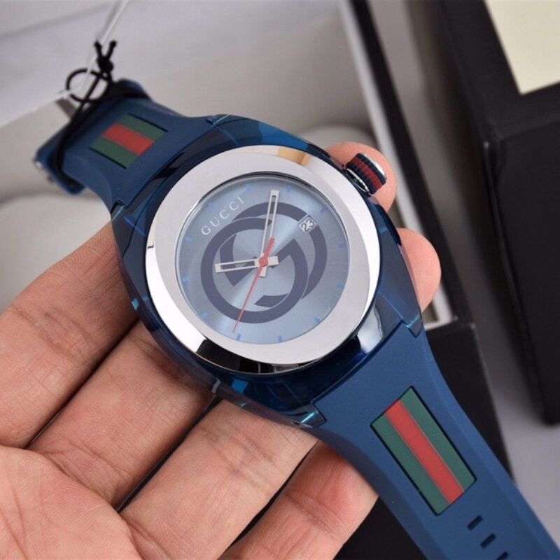 Gucci SYNC情侣款透明款石英表
