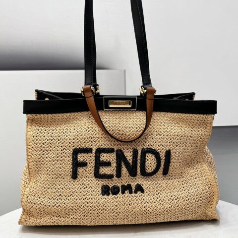 FENDI芬迪PeekabooX-Tote拉菲草购物袋60017