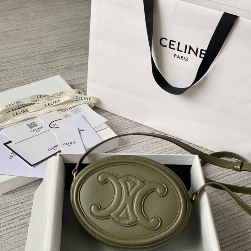 CELINE 光滑牛皮革斜挎椭圆形猪鼻子包 198603橄榄绿
