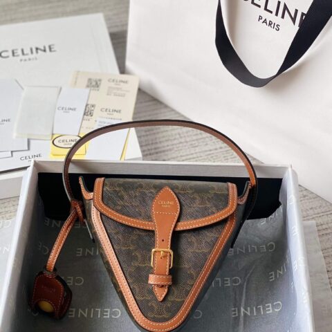 CELINE 老花三角形小球包 19001