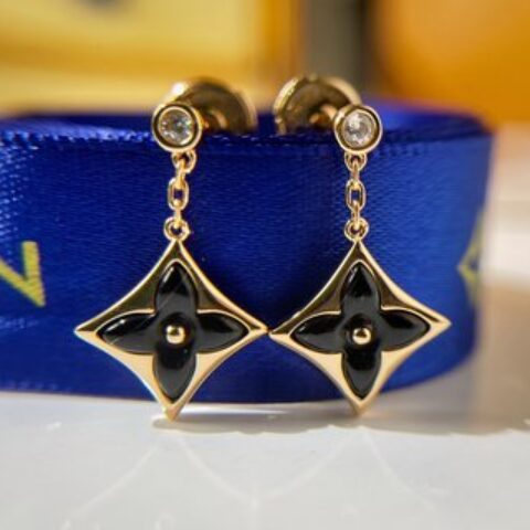 Louis Vuitton 路易威登 lv菱形贝母耳钉耳环
