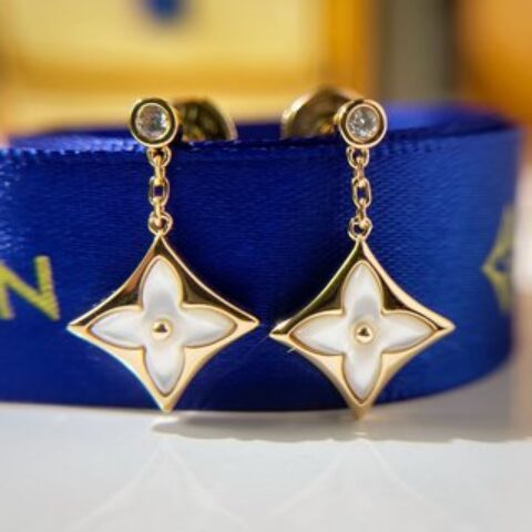 Louis Vuitton 路易威登 lv菱形贝母耳钉耳环