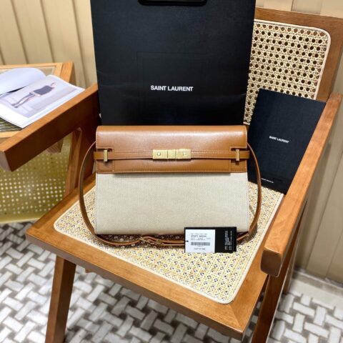 Ysl 𝑴𝒂𝒏𝒉𝒂𝒕𝒕𝒂𝒏 29CM曼哈顿法棍包 579271棕皮配杏色帆布金扣