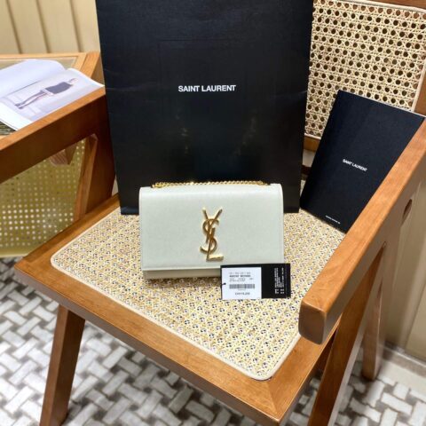 Saint laurent Ysl 𝙆𝙖𝙩𝙚 20𝙘𝙢 链条包 469390白色球纹金扣
