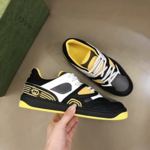 Gucci古驰   橡胶互扣式双GBasket 男士低帮运动鞋
