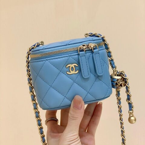 CHANEL 2022cc春夏系列核桃金球口红包 AP1447蓝色