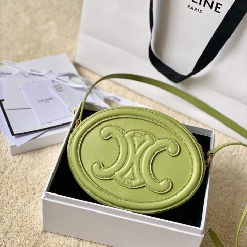 CELINE 光滑牛皮革斜挎椭圆形猪鼻子包 198603牛油果绿