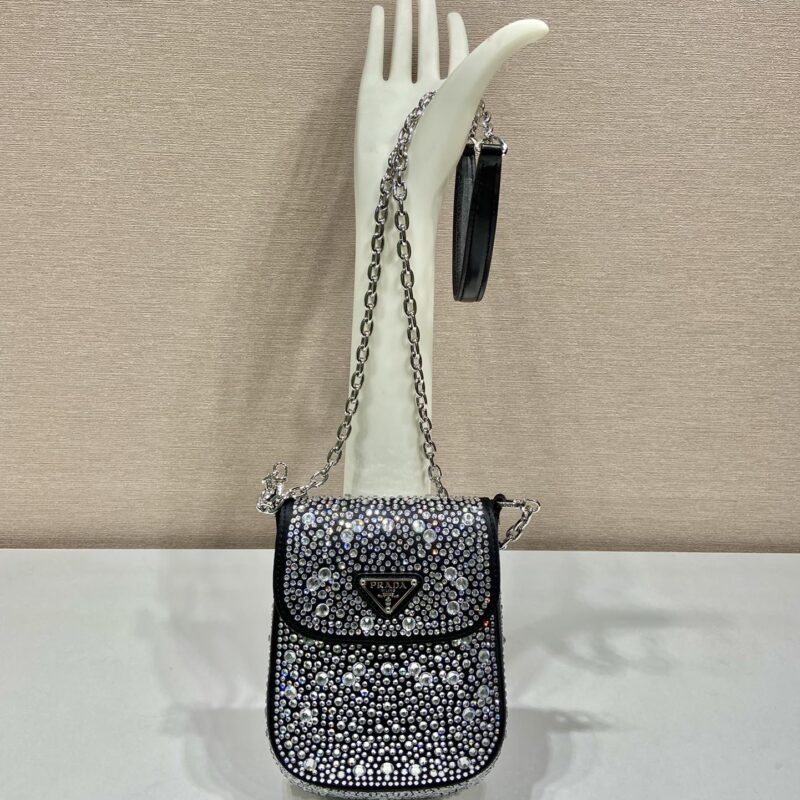 PRADA普拉达满天星腋下包1BH185
