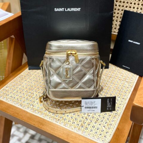 Saint laurent Ysl 80’s 𝙑𝙖𝙣𝙞𝙩𝙮 方形水桶化妆包 649779香槟金
