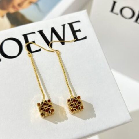 LOEWE罗意威长款月饼耳钉耳环