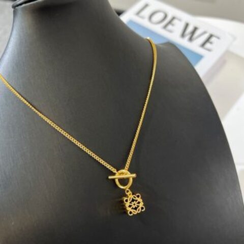 LOEWE罗意威月饼项链
