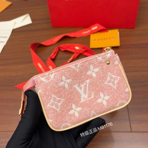 LV M81176 MICRO POCHETTE ACCESSOIRES 手拿包