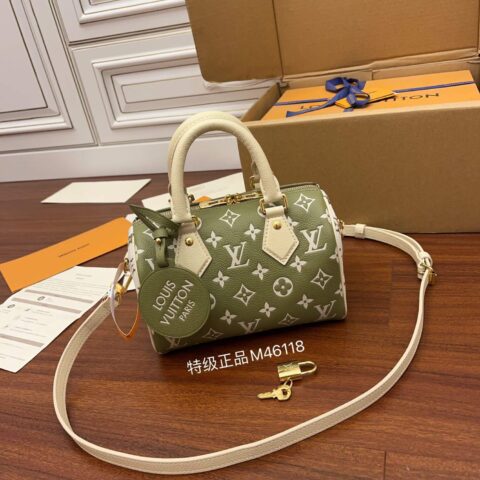 LV M46118 牛油果绿 SPEEDY 20 手提包