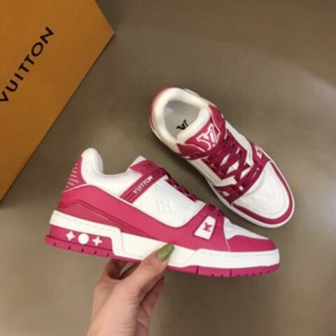 LV/路易威登   2022情侣款头层牛皮材质Trainer运动鞋