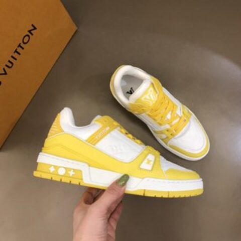 LV/路易威登   2022情侣款头层牛皮材质Trainer运动鞋