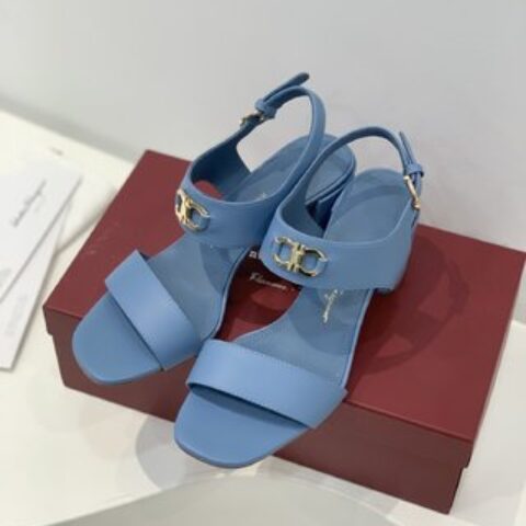 Ferragamo  菲拉格慕 新款蝴蝶结一字带粗跟凉鞋