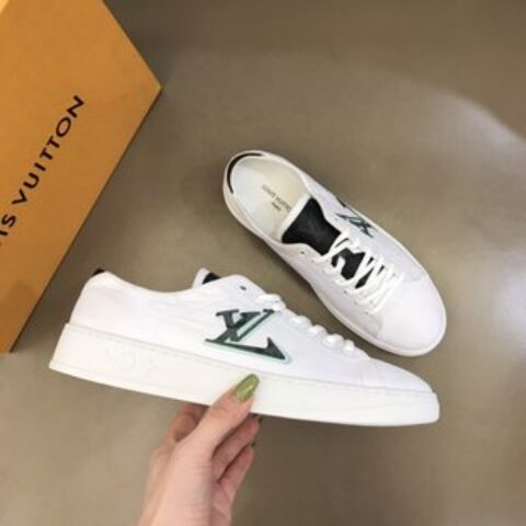 LV/路易威登   进口水染小牛皮内里男士经典休闲运动鞋