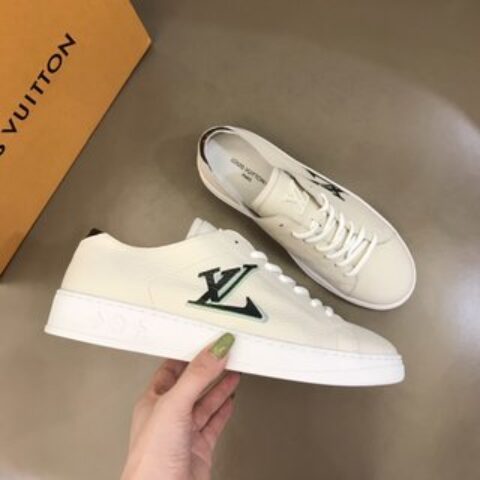 LV/路易威登   进口水染小牛皮内里男士经典休闲运动鞋