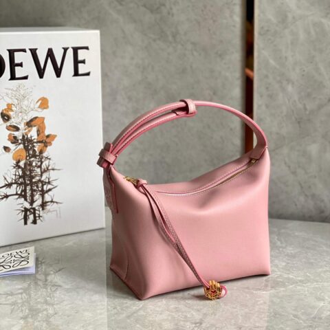 LOEWE罗意威 520情人节限定款 cubi全皮饭盒包 0559粉