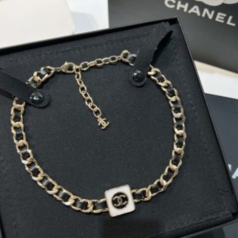 新款☑️CHANEL香奈儿双c 方形黑皮绳项链颈链