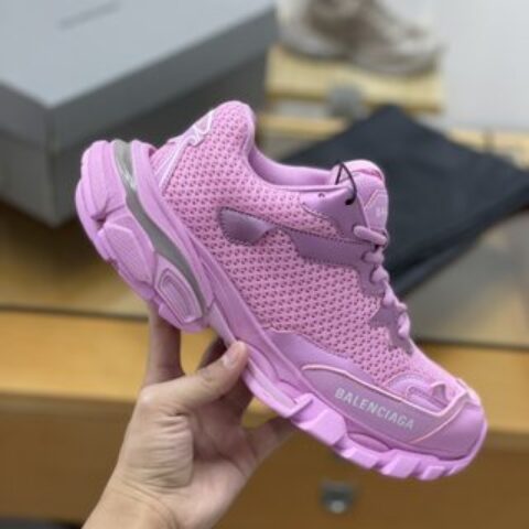 BALENCIAGA巴黎世家   巴黎22夏季新品TRACK.3  粉色/黑色/杏色网布运动鞋