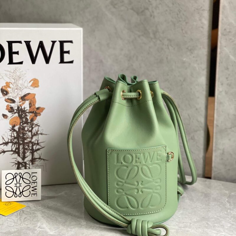LOEWE罗意威 Sailor 抽绳水桶包 0678牛油果绿