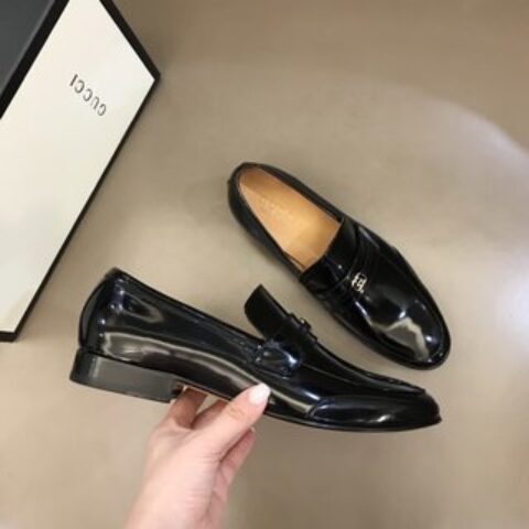 Gucci古驰   小牛皮透气内里G家原单男士正装休闲皮鞋