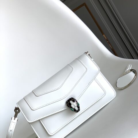 BVLGARI宝格丽意大利小牛皮小号手袋292103