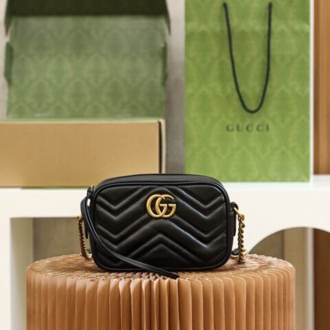GUCCI 448065 𝐆𝐆 𝐌𝐚𝐫𝐦𝐨𝐧𝐭相机包