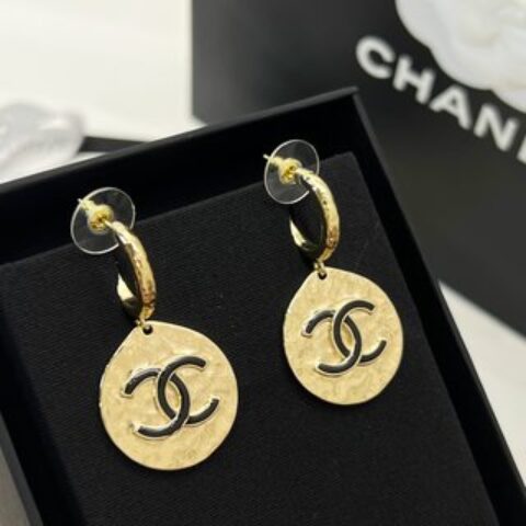 新款☑️CHANEL香奈儿双c圆形耳钉耳环