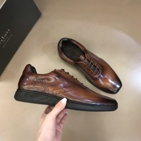 Berluti/布鲁提  2022新款来袭  进口牛皮材质纯手工重复擦色皮鞋