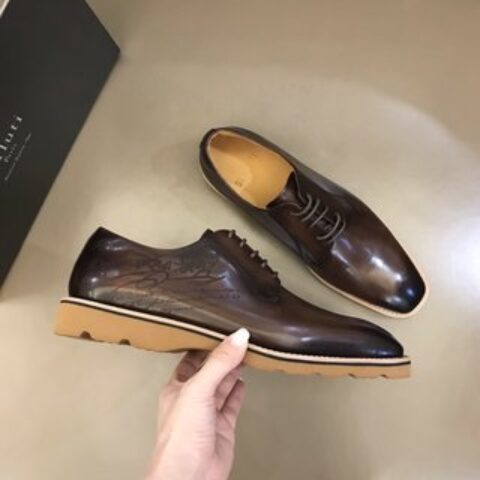 Berluti/布鲁提  2022新款来袭  进口牛皮材质纯手工重复擦色皮鞋