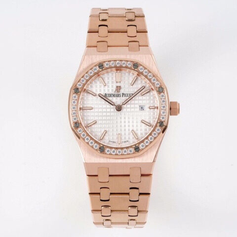 爱彼 AP 皇家橡树石英女款型号67651ST.ZZ.1261ST.01 直径33毫米