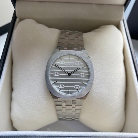 GUCCI 古驰25H系列腕表型号YA163407