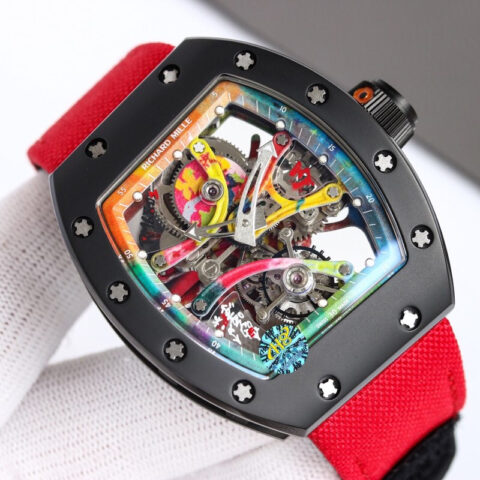 RICHARD MILLE ＂手腕上的艺术品＂RM 68-01陀飞轮Cyril Kongo腕表