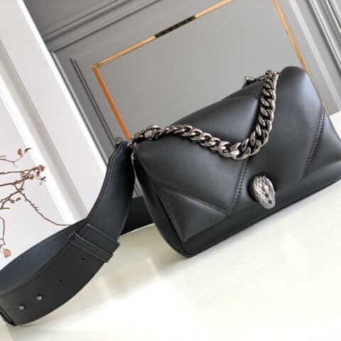 BVLGARI宝格丽马特拉塞凸纹几何图案小牛皮斜挎包291085