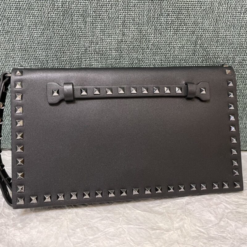 valentino华伦天奴进口南非牛皮铆钉手包1318