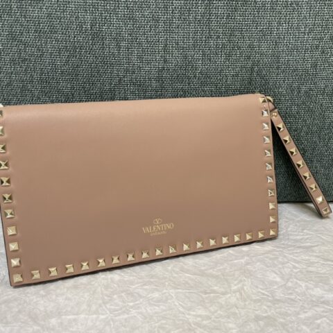 valentino华伦天奴进口南非牛皮铆钉手包1318