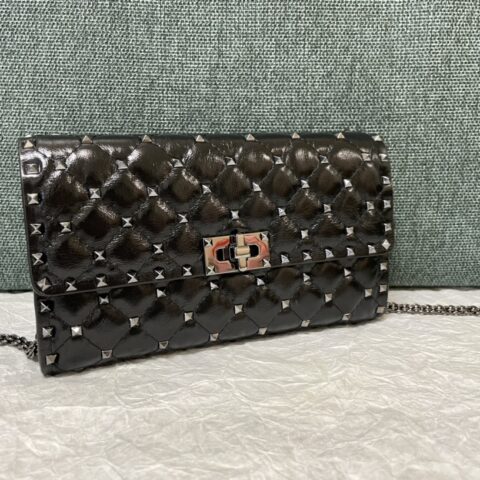 valentino华伦天奴铆钉羊皮单肩包手包0137