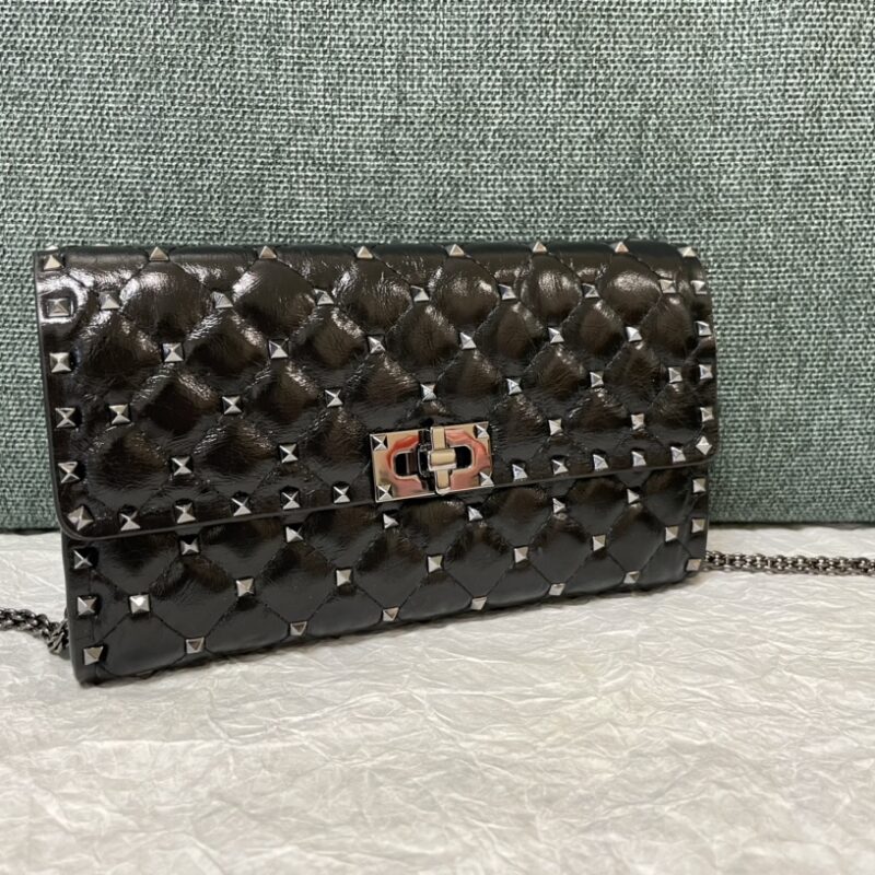 valentino华伦天奴铆钉羊皮单肩包手包0137