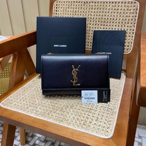 YSL 𝑲𝒂𝒕𝒆 𝟮𝟰𝒄𝒎 鱼子酱斜挎链条包 黑色/金扣