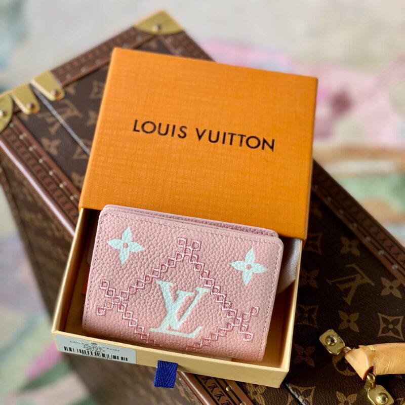 M81212 LV CLÉA WALLET 钱夹